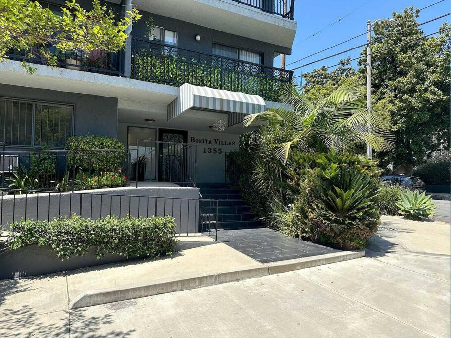 1 Bd Condominium Near Sunset Blvd لوس أنجلوس المظهر الخارجي الصورة