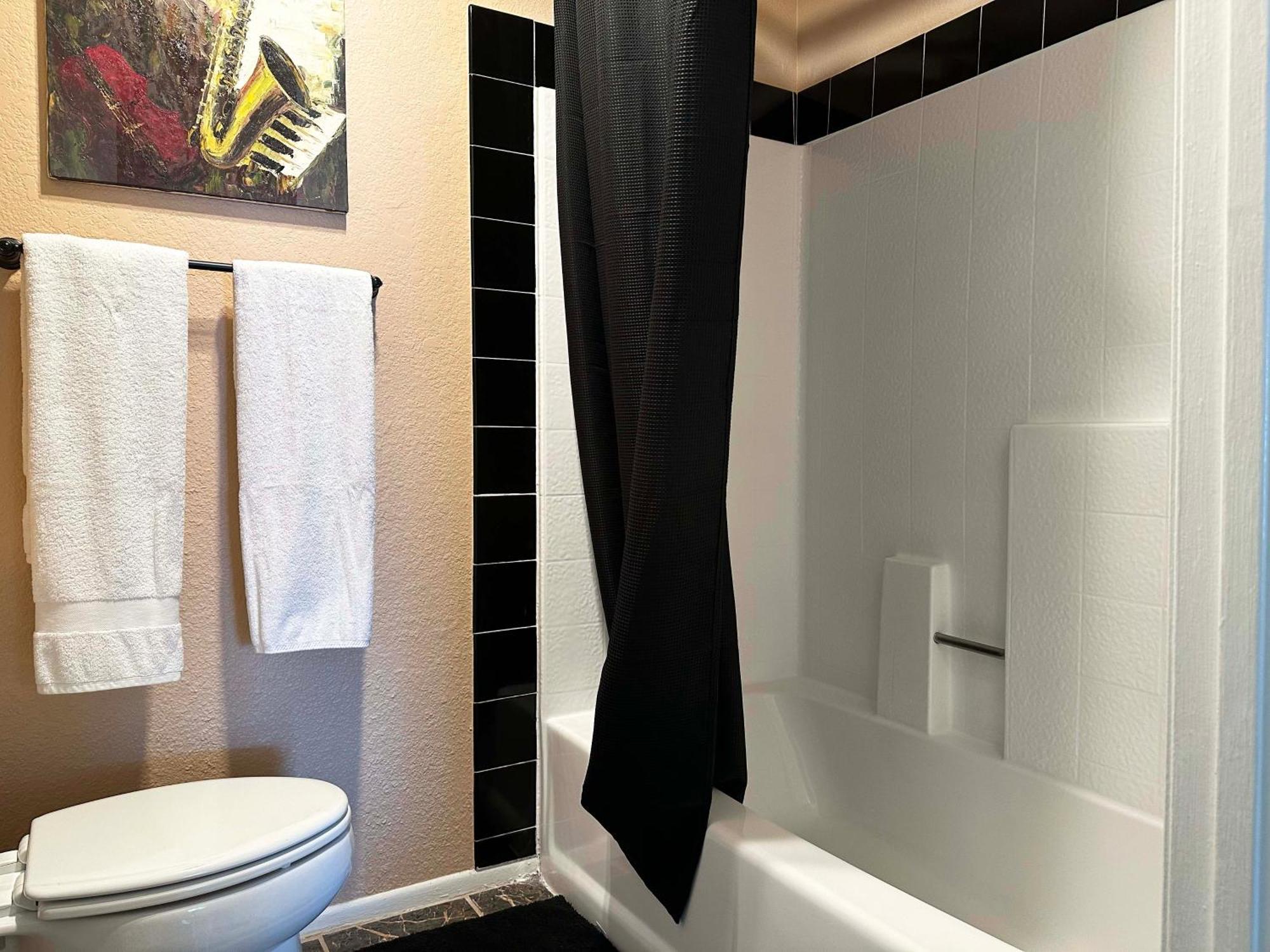 1 Bd Condominium Near Sunset Blvd لوس أنجلوس المظهر الخارجي الصورة