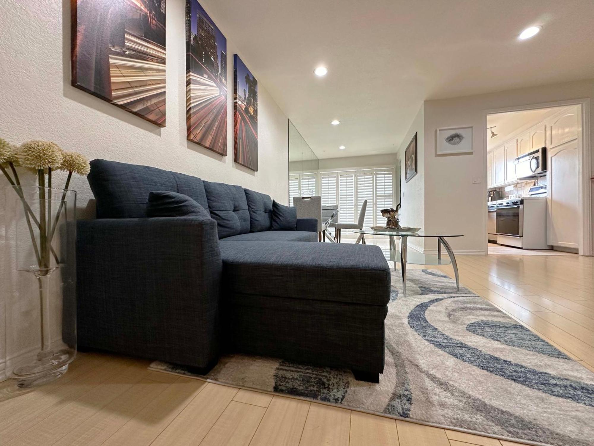 1 Bd Condominium Near Sunset Blvd لوس أنجلوس المظهر الخارجي الصورة